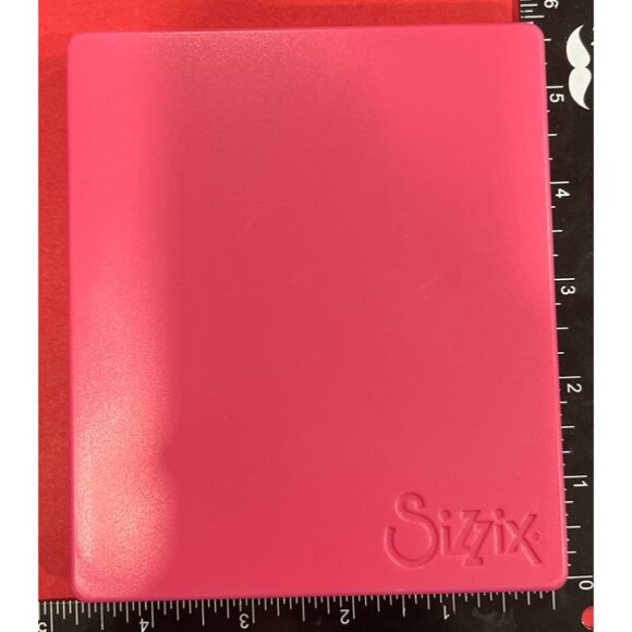 Hello Kitty Sizzix Originals Die "Lorry" 655792 - Picture 4 of 5